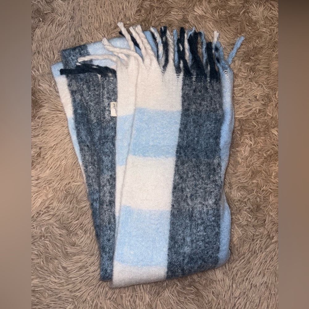 Target Blanket Scarf
